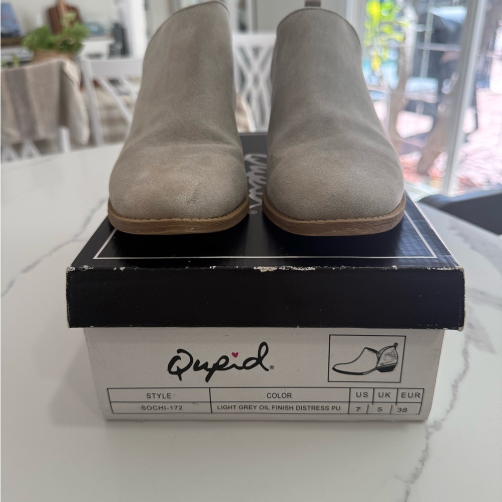 Qupid Light Gray Perforated Suede Ankle Booties - Picture 8 of 8